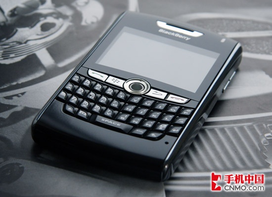 Wi-Fi GPS高端商務(wù) 黑莓8820綜合評測 
