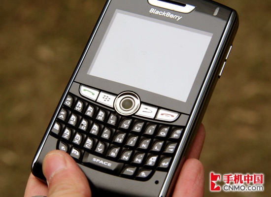 Wi-Fi GPS高端商務(wù) 黑莓8820綜合評測 