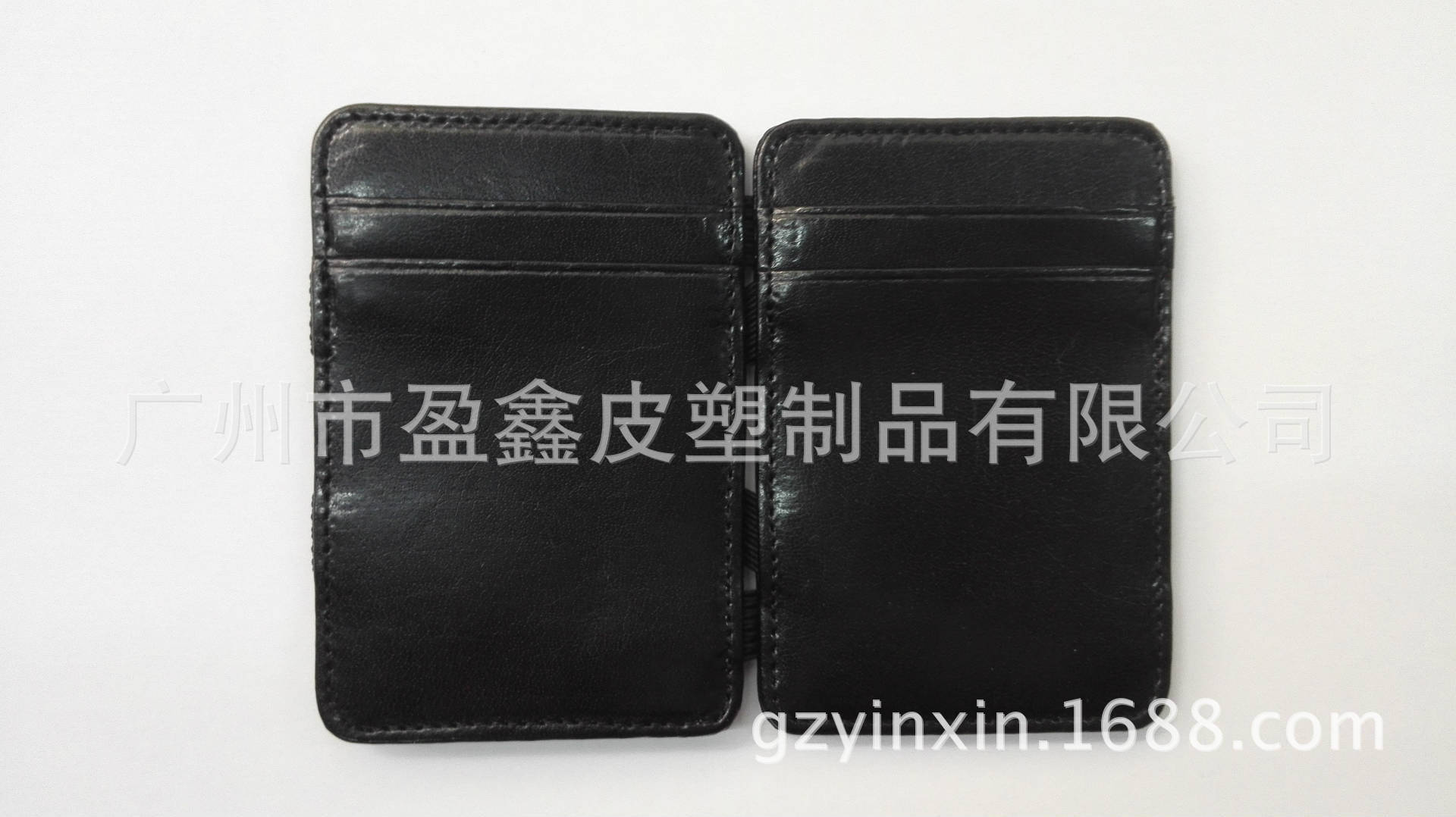 魔術(shù)卡夾