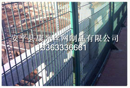 橋梁圍欄網-1